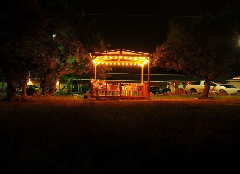 Exterior view of the motel and its grounds